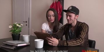 18videoz - Alice Koks - Sex present for slutty wife
