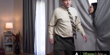 Mommys Boy - Lucky Teen Finally Gets The Chance To Screw Her Milf Stepmom Shay  (Shay Sights)