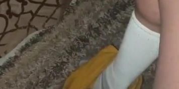 Jacking off at my girlfriends apartment 