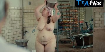 Claudia Gregersen Breasts,  Bush Scene  in Kagefabrikken