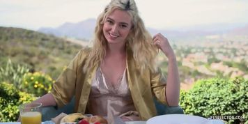 Lexi Lore Waking Up With Blonde Teen Step Sister