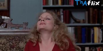 Beverly D'Angelo Sexy Scene  in The Sentinel