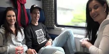 Foursome Sex in Public TRAIN
