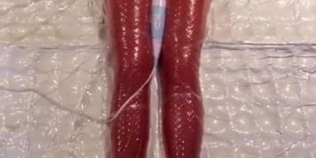 Vacbed Bondage breathplay 
