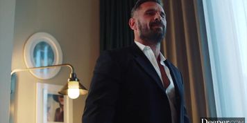 Married Lena Has Illicit Intense Affair with Manuel (Lena Paul, Manuel Ferrara)