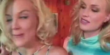 The Surprise-Lesbiand MilFs Strap-on action (Strap On)