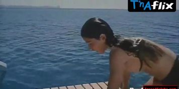 Vanessa Gravina Breasts Scene  in Maramao