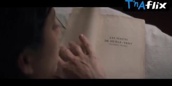 Marion Cotillard Butt Scene  in From The Land Of The Moon