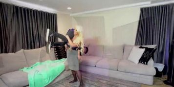 Alura Jenson Strip Poker (Juan El Caballo Loco)