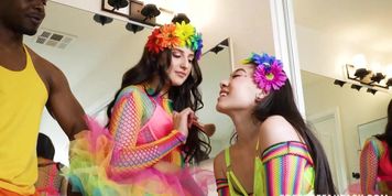 Best Friend Equality Free Use (Aubree Valentine)