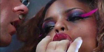 Black slut gets her ass and pussy fucked