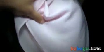 Girl has a new friend - video 2