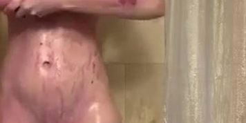 CuteGiraffe Shower