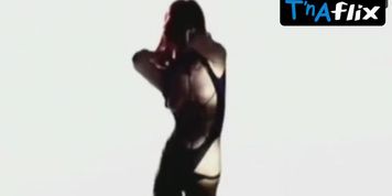Anna Popova Sexy Scene  in Zdraste, Ya Vashe Papo!