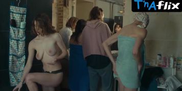 Jade Labeste Breasts Scene  in Nos Vies Formidables