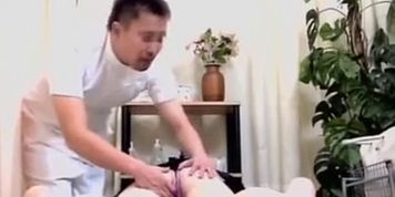 Relaxing oily massage turns into hardcore Japanese fucking