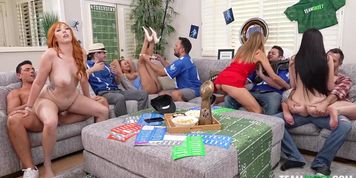 Alex Coal Jasmine Daze Lauren Philips And Prestine Edge Game Day Orgy - Lauren Phillips (Pristine Edge)