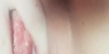 Super Close Up fingering and squirting
