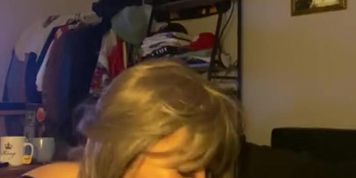 Sweet Asian Lips Gives Best Head
