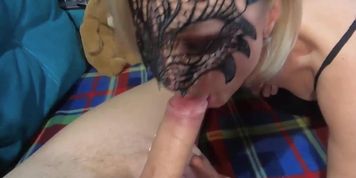 Super sexy milf gives an amazing sloppy blowjob