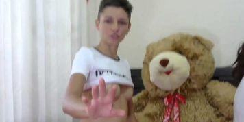 Naughty Amateur Bisexuals Loves Playing With Your Body