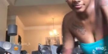 Ig Thot Yourbihfav Twerk/nip Slip