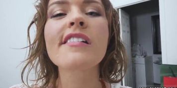 Stepmom Motel Krissy Lynn In The Sinful Stepmom Porn