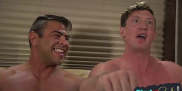 BDSM loving muscle stud gets his ass whipped