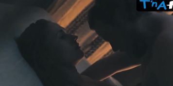 Rosalinde Mynster Breasts Scene  in War Of The Kingdoms