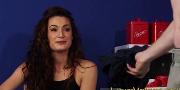Fetish hottie watches pervy guy
