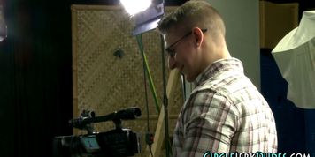 Muscly straighty spunks - video 1