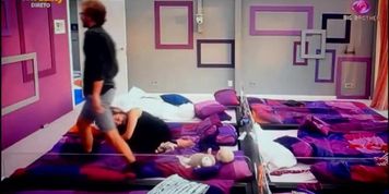 BIG BROTHER TK SCENE M/F