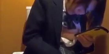 ?????????