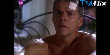 Mel Lisboa Butt,  Breasts Scene  in Presenca De Anita