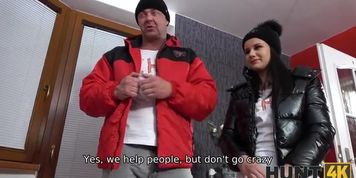 Thick whore Zara Lick is approached on the street