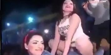 egypt Striptease (Erika Vuitton)