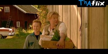 Helena Bergstrom Sexy Scene  in Under Solen
