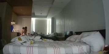 married woman fucks delivery guy by the door