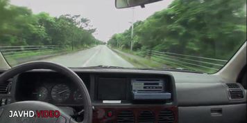 Sexy Japanese Beauty Provides Intense Roadside Blowjob Experience (Saya Tachibana)