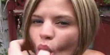Nikki Likes To Suck It!.F70