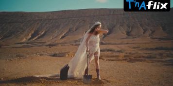 Rozalie Havelkova Underwear Scene  in Laska, Hlina, Ryc