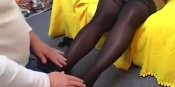 Chubby ebony in stockings footjobs