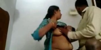 DESI-Paar zu Hause