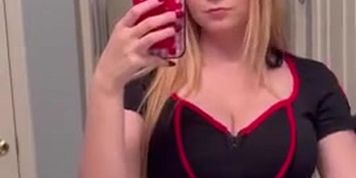 Yellz0 - striptease