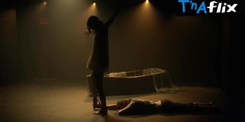 Makenzie Leigh Underwear Scene  in Mozart In The Jungle