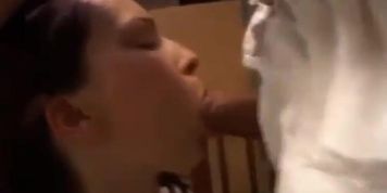 girl get fucked in abandonned asylum