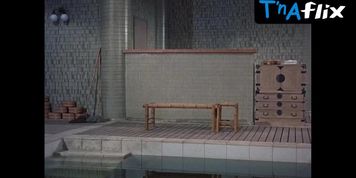 Grace Kelly Sexy Scene  in The Bridges At Toko-Ri