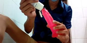 Sissy secretary try to cum in chastity before shower (Alison Webb)