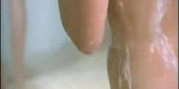 shower girls
