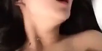 My from viet nam dua gai xinh vao nha nghi cuong hiep